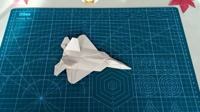 【折纸-飞机】up主教你折f-22a猛禽战斗机